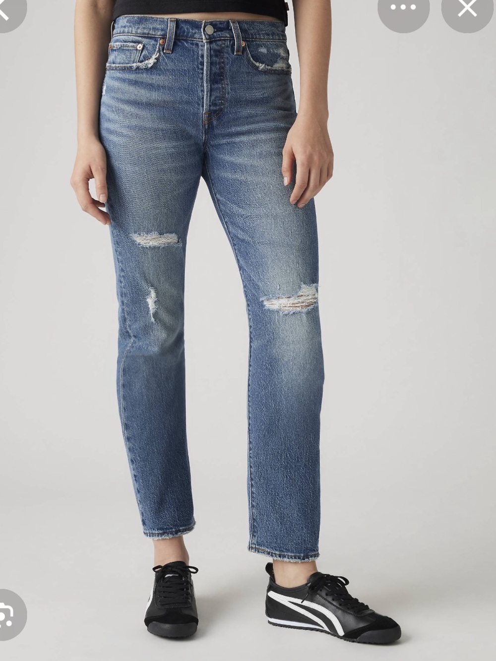 Levi’s wedgie straight jeans size 27 button fly distressed raw hem